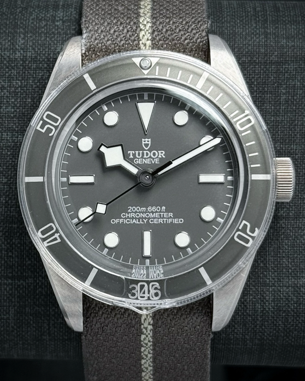 2025 Tudor Black Bay 58' "925" 39MM Grey Dial Textile Strap (79010SG)