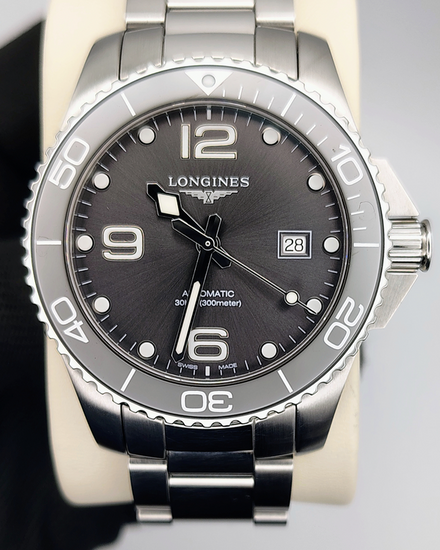 Longines HydroConquest 43MM Grey Dial Steel Bracelet (L3.782.4.76.6)