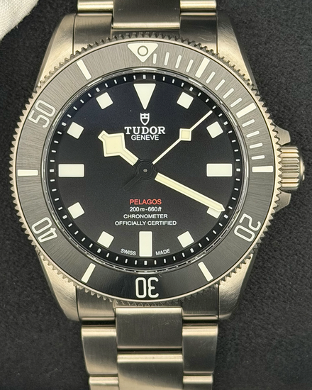 No Reserve - 2025 Tudor Pelagos 39MM Black Dial Titanium Bracelet (25407N)