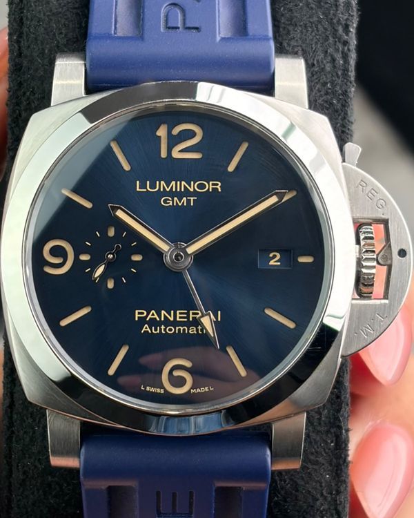Panerai Luminor GMT 44MM Blue Dial Rubber Strap (PAM01033)