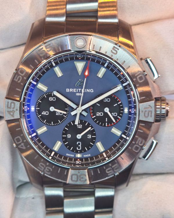 2026 Breitling Avenger B01 Chronograph 44MM Blue Dial Steel Bracelet (AB0147)