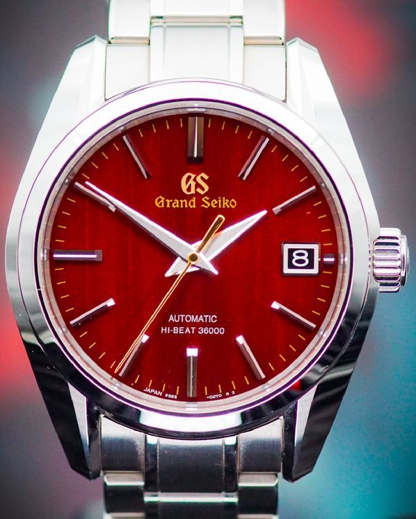 2019 Grand Seiko Heritage "Autumn Red" L.E. 39.5MM Red Dial Steel Bracelet (SBGH269)