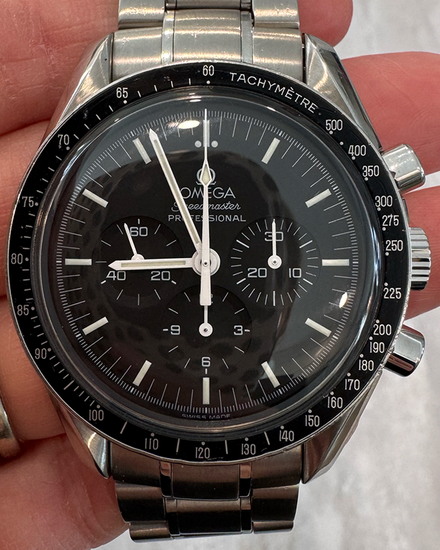 1998 Omega Speedmaster Professional Moonwatch 42MM Black Dial Steel Bracelet (3570.50.00)