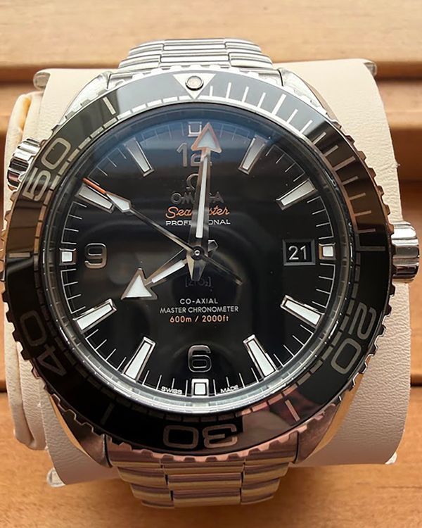 2022 Omega Seamaster Planet Ocean 600M 43.5MM Black Dial Steel Bracelet (215.30.44.21.01.001)