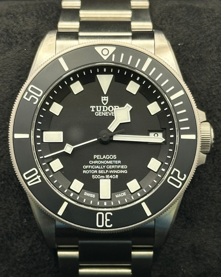 2025 Tudor Pelagos 42MM Black Dial Titanium Bracelet (25600TN)