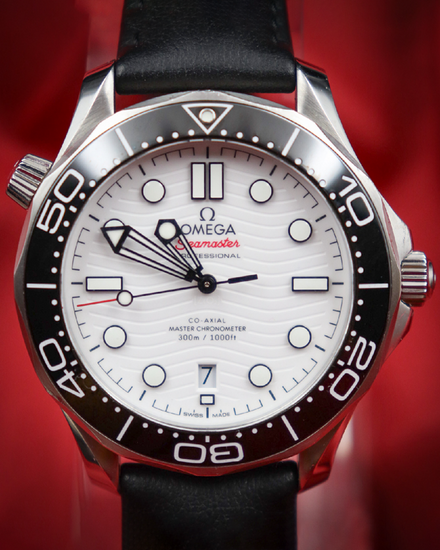 2021 Omega Seamaster Diver 300M 42MM White Dial Leather Strap (210.32.42.20.04.001)