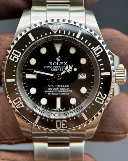 Rolex Sea-Dweller Deepsea 44MM Black Dial Oyster Bracelet (116660)
