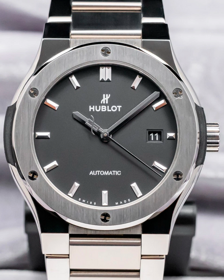 2022 Hublot Classic Fusion 42MM Black Dial Titanium Bracelet (548.NX.1170.NX)
