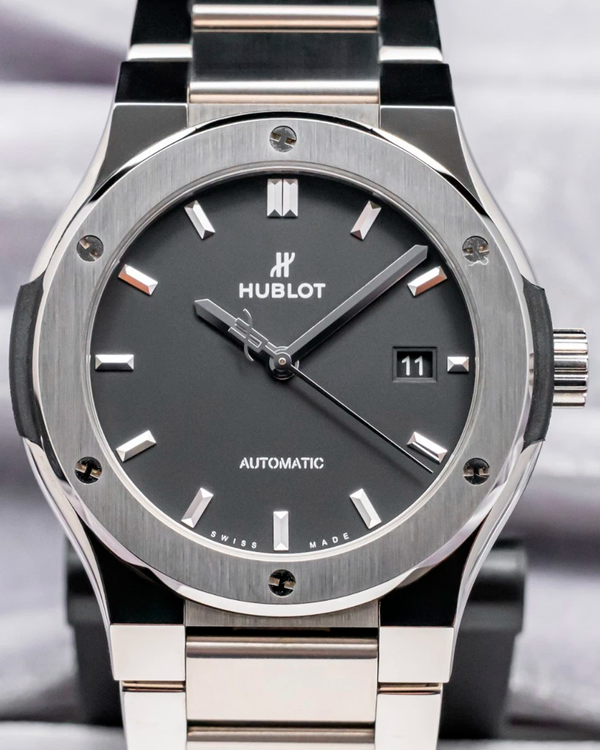 2022 Hublot Classic Fusion 42MM Black Dial Titanium Bracelet (548.NX.1170.NX)
