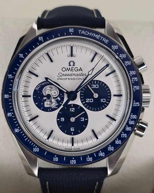 2022 Omega Speedmaster Anniversary Series “Silver Snoopy Award” 42MM Silver Dial Textile Strap (310.32.42.50.02.001)