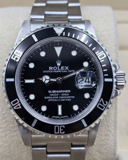 1986 Rolex Submariner Date 40MM Black Dial Oyster Bracelet (16800)