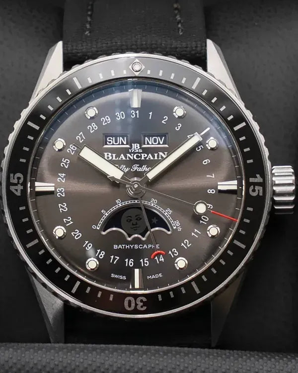 2022 Blancpain Fifty Fathoms Bathyscaphe Quantième Complet Phases de Lune 43MM Grey Dial Textile Strap (5054-1110-B52A)