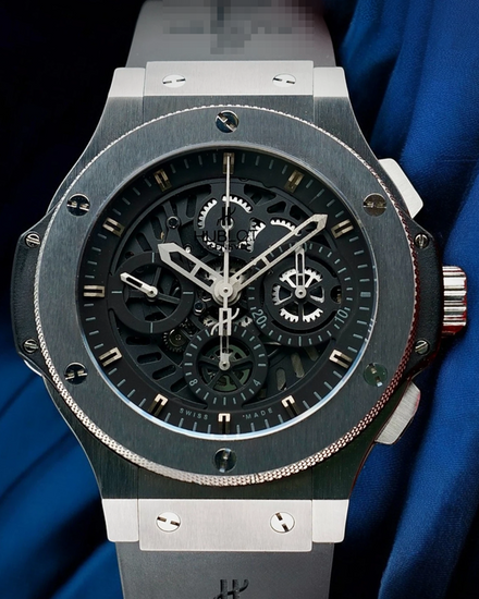 Hublot Big Bang Aero Bang L. E. 44MM Skeleton Dial Rubber Strap (310.KX.1140.RX)