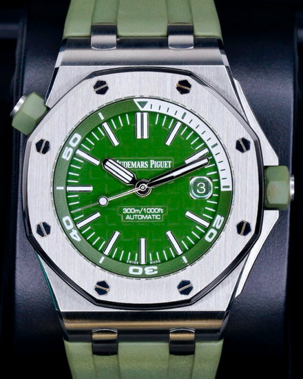 Audemars Piguet Royal Oak Offshore Diver 42MM Green Dial Rubber Strap (15710ST.OO.A052CA.01)