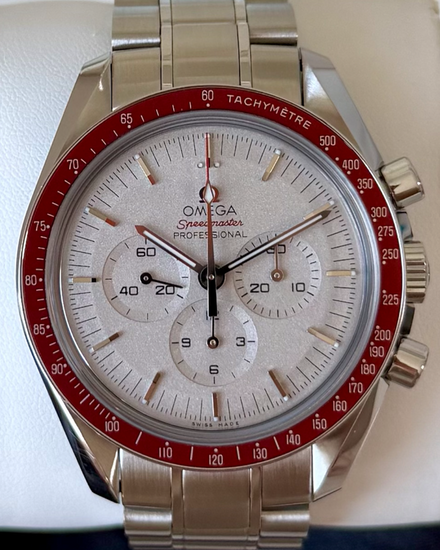 2019 Omega Speedmaster Anniversary Series "Tokyo 2020 Rising Sun" L. E. 42MM Silver Dial Steel Bracelet (522.30.42.30.06.001)