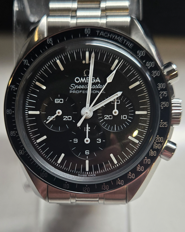 2026 Omega Speedmaster Professional Moonwatch 42MM Black Dial Steel Bracelet (310.30.42.50.01.001)