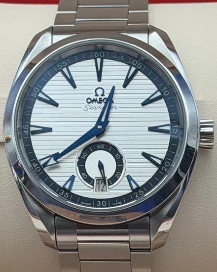 2023 Omega Seamaster Aqua Terra 150M 41MM Silver Dial Steel Bracelet (220.10.41.21.02.004)