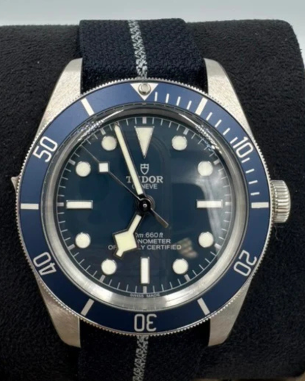 Tudor Black Bay (m79030b-0003)