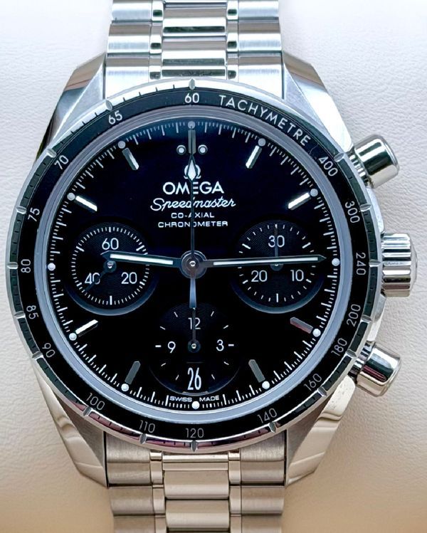 2025 Omega Speedmaster Chronograph 38MM Black Dial Steel Bracelet (324.30.38.50.01.001)