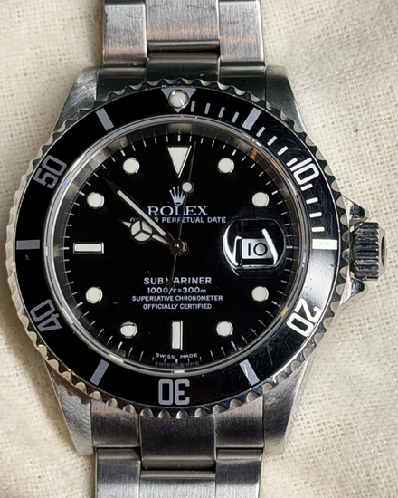 2005 Rolex Submariner Date 40MM Black Dial Oyster Bracelet (16610)