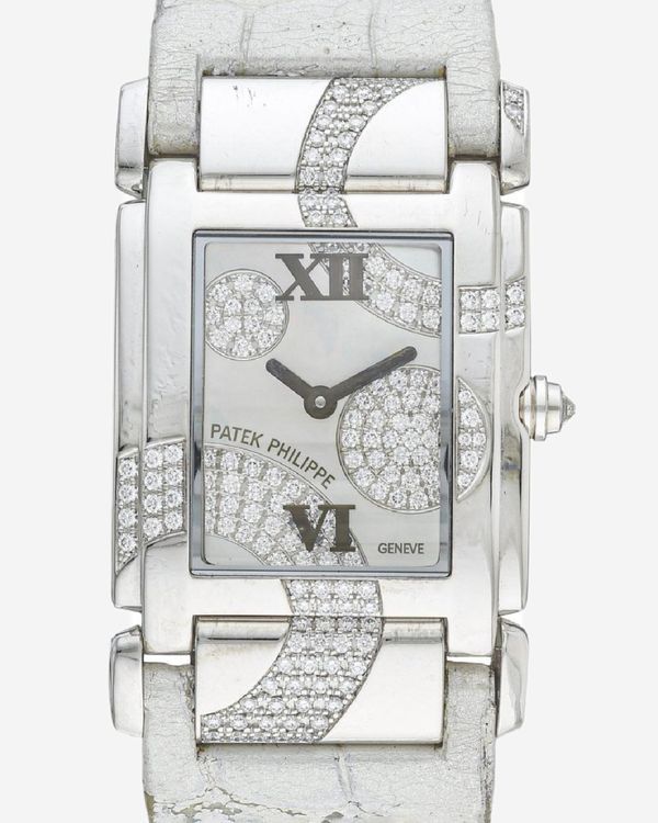 Patek Philippe Twenty-4 25MM Quartz Mother of Pearl Dial Leather Strap (4914G-001)
