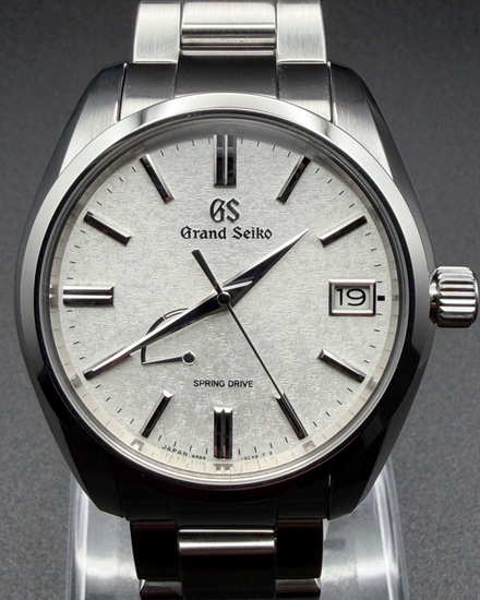 2023 Grand Seiko Heritage "Morning Frost" 40MM Silver Dial Steel Bracelet (SBGA465)