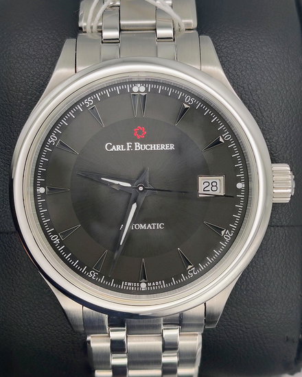 Carl F. Bucherer Manero AutoDate 38MM Black Dial Steel Bracelet (00.10908.08.33.21)