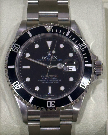 Rolex Submariner Date 40MM Black Dial Oyster Bracelet (16610)