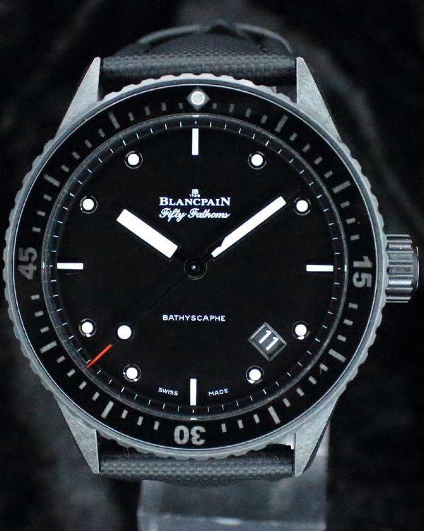 2018 Blancpain Fifty Fathoms Bathyscape 43MM Black Dial Textile Strap (5000-0130-B52A)