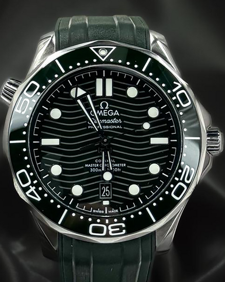 2024 Omega Seamaster Diver 300M "Seaweed" 42MM Green Dial Rubber Strap (210.32.42.20.10.001)