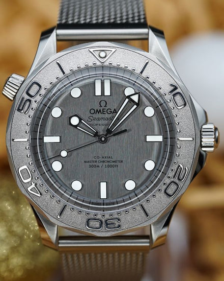 No Reserve - 2025 Omega Seamaster Diver 300M 42MM Grey Dial Steel Bracelet (210.30.42.20.06.002)
