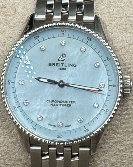Breitling Navitimer 32MM Quartz Mother of Pearl Dial Steel Bracelet (A77320)