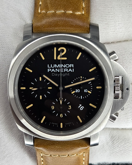 2012 Panerai Luminor Chrono "Daylight" 44MM Black Dial Leather Strap (PAM00356)