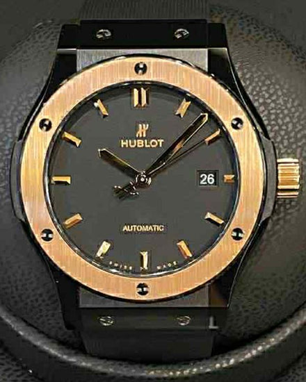 2021 Hublot Classic Fusion 42MM Black Dial Rubber Strap (542.CO.1181.RX)