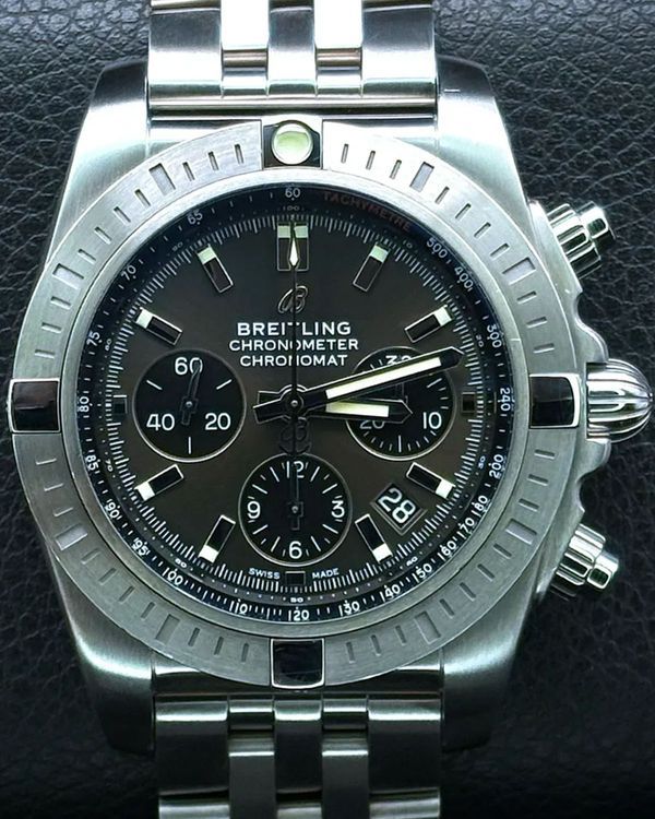 2020 Breitling Chronomat B01 44MM Grey Dial Steel Bracelet (AB0115101F1A1)