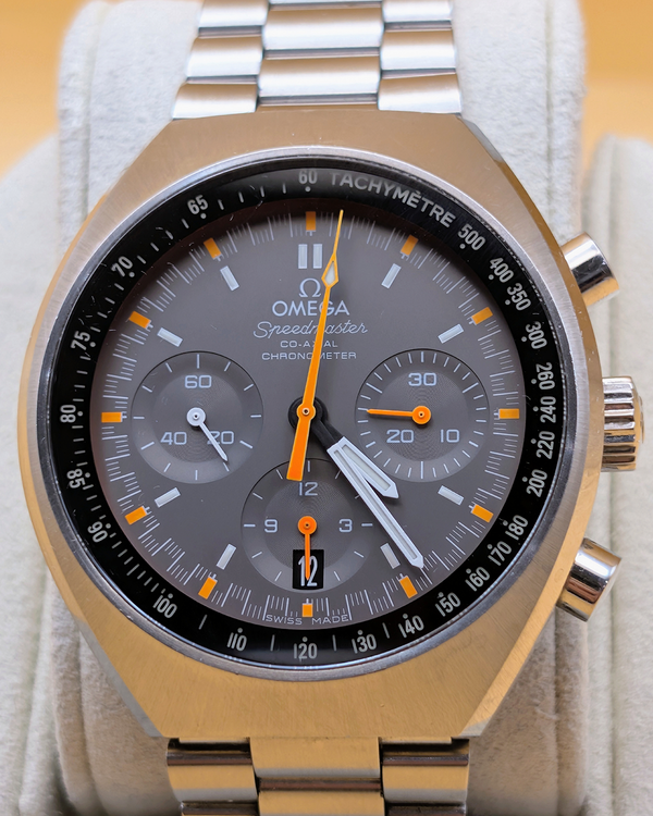2014 Omega Speedmaster Mark II 42.4MM Grey Dial Steel Bracelet (327.10.43.50.06.001)