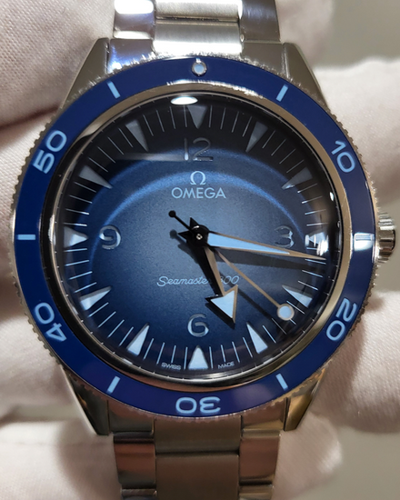 No Reserve - 2023 Omega Seamaster 300 "Summer Blue" 41MM Blue Dial Steel Bracelet (234.30.41.21.03.002)