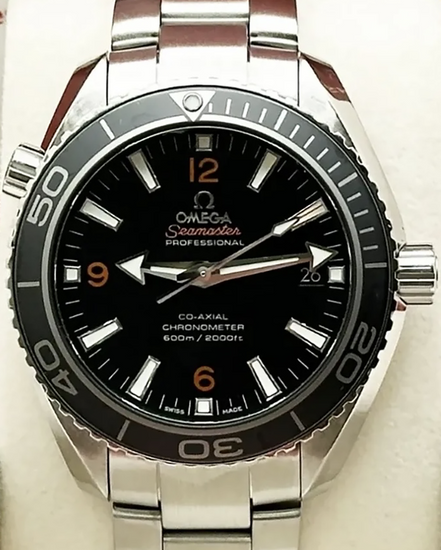2014 Omega Seamaster Planet Ocean 600M 42MM Black Dial Steel Bracelet (232.30.42.21.01.003)