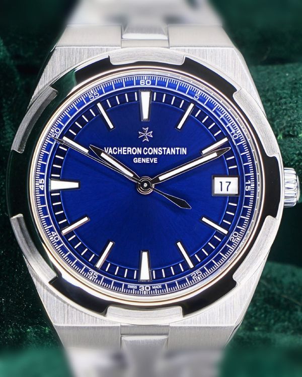 Vacheron Constantin Overseas 41MM Blue Dial Steel Bracelet (4500V/110A-B128)