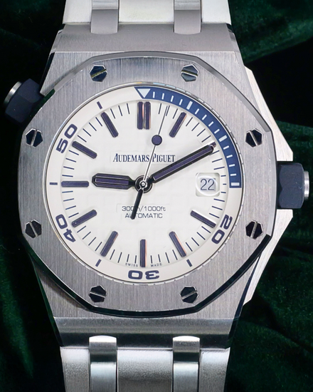 2021 Audemars Piguet Royal Oak Offshore Diver "Admiral" 42MM White Dial Rubber Strap (15710ST.OO.A010CA.01)