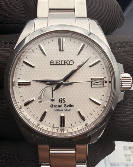 2016 Grand Seiko Heritage 39MM Silver Dial Steel Bracelet (SBGA025)