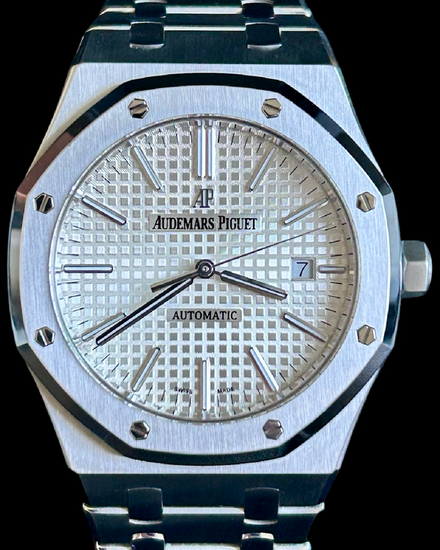 No Reserve - 2016 Audemars Piguet Royal Oak 41MM Silver Dial Steel Bracelet (15400ST.OO.1220ST.02)