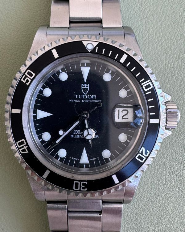 Tudor Submariner 40MM Black Dial Steel Bracelet (79090)