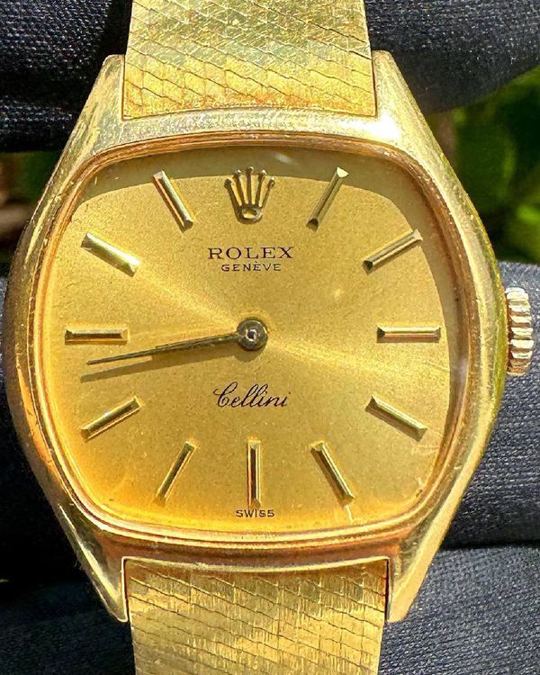 1974 Rolex Cellini 26MM Champagne Dial Yellow Gold Bracelet (3801)