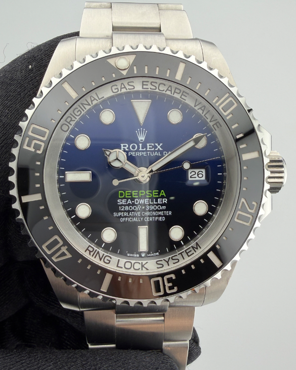 Rolex Sea-Dweller Deepsea "James Cameron" 44MM Blue Dial Oyster Bracelet (126660)