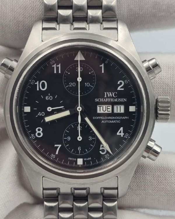 IWC Schaffhausen Pilot Doppelchronograph 42MM Black Dial Steel Bracelet (IW3713)