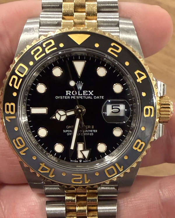 Rolex GMT-Master II "Bumblebee" 40MM Black Dial Two-Tone Jubilee Bracelet (126713GRNR)