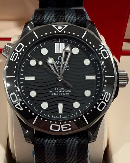 Omega Seamaster Diver 300M 43.5MM Black Dial Textile Strap (210.92.44.20.01.002)