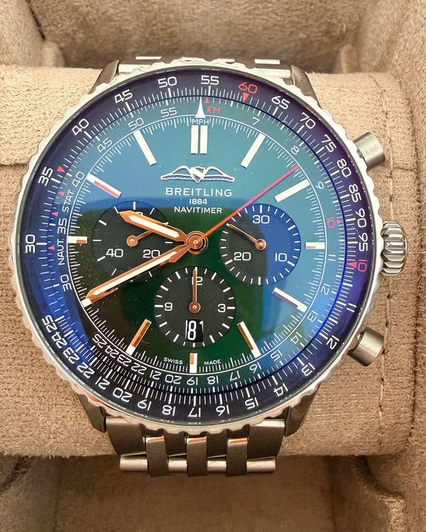 2025 Breitling Navitimer B01 Chronograph 46MM Green Dial Steel Bracelet (AB0137)