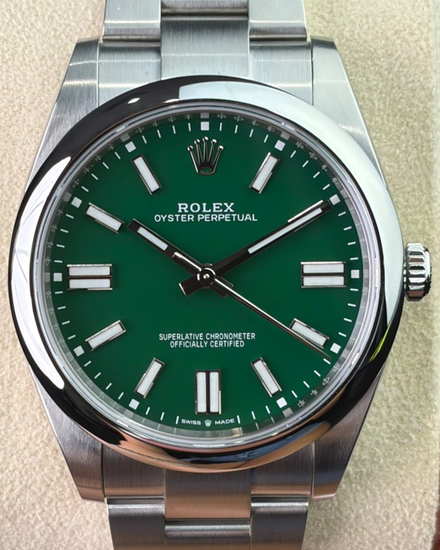 2024 Rolex Oyster Perpetual 41MM Green Dial Oyster Bracelet (124300)